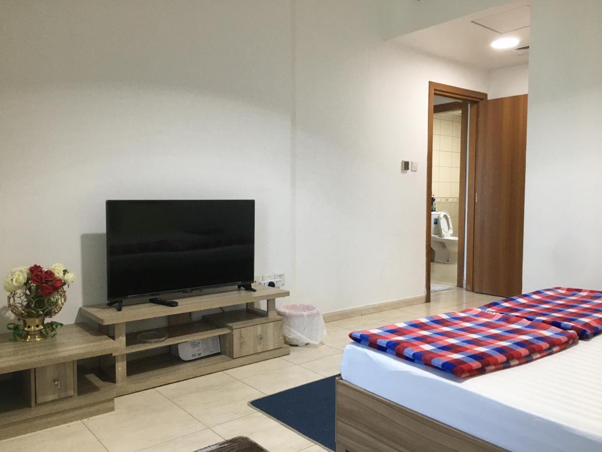 Octavius Holiday Homes, Spacious 2 Bedroom Apartment, Dubai Skyline & Burj Khalifa View Exteriör bild